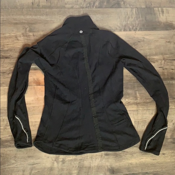 Lululemon bundle. - Picture 4 of 6